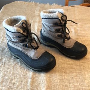 Columbia Boots